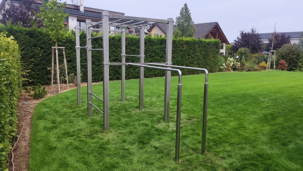 Workoutová sestava - zahrada rodinný dům